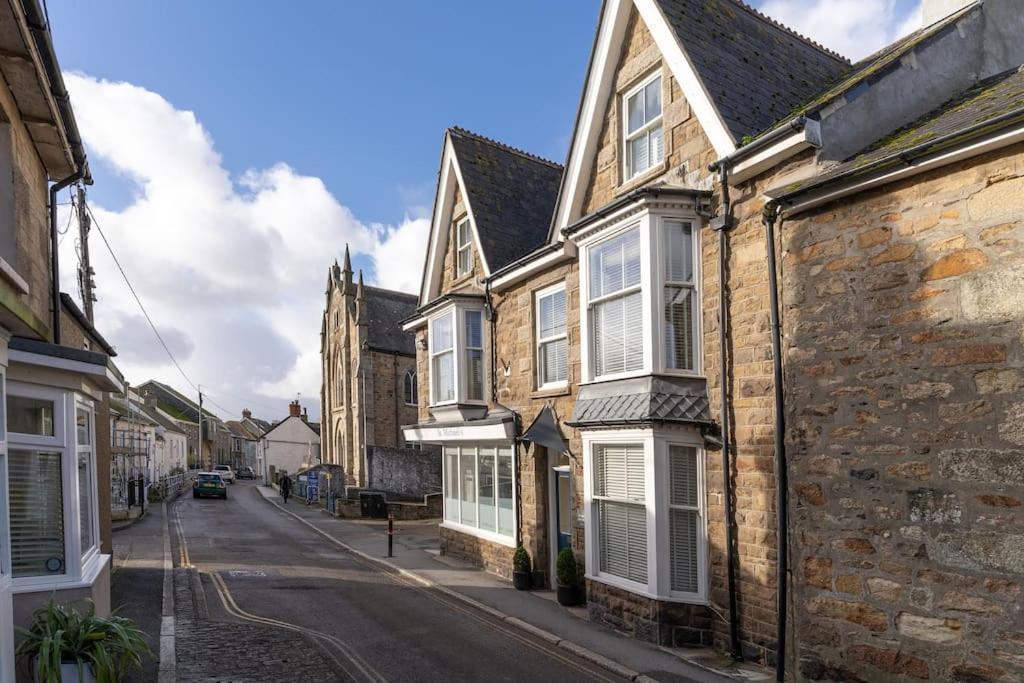 Luxury Modern Suite In Marazion With Parking Esterno foto