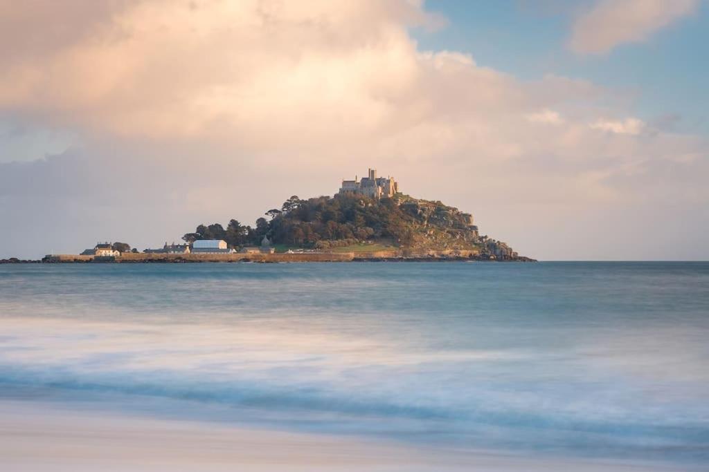 Luxury Modern Suite In Marazion With Parking Esterno foto